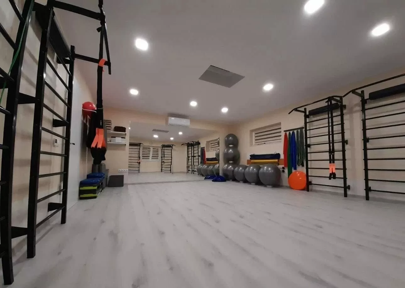 Fitness Rib Rack Wall