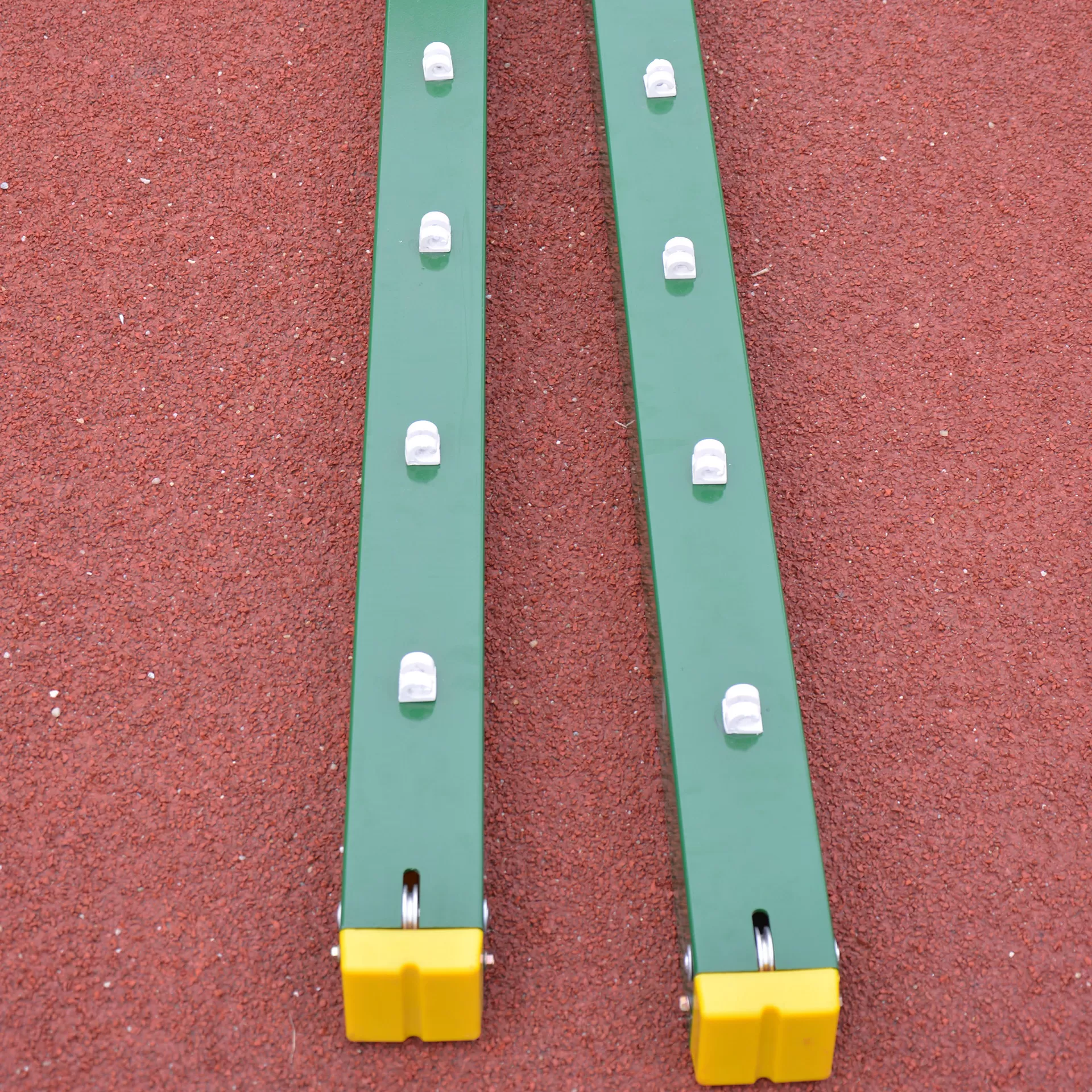 Straight-in Tennis Post